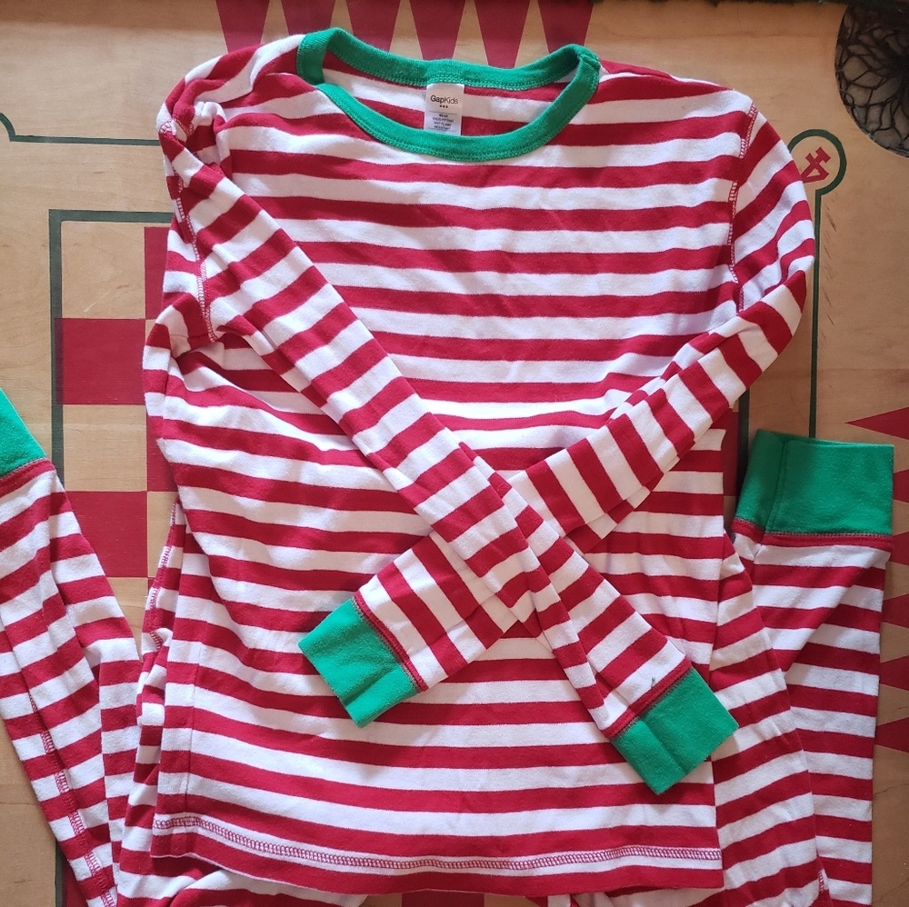 Gap kids pajamas 14